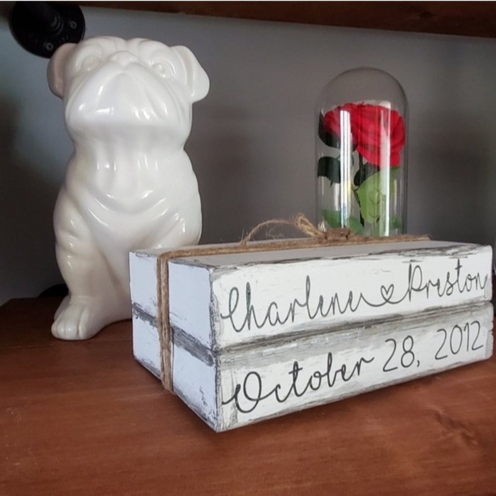 Distressed Wood Blocks - Book Style - Picture 2 of 6